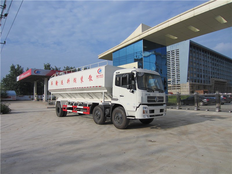 東風(fēng)小三軸散裝飼料運(yùn)輸車圖片8